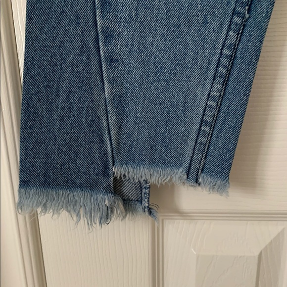 Frank & Oak Cropped High-Waisted Jeans w Raw Hem - Picture 3 of 5